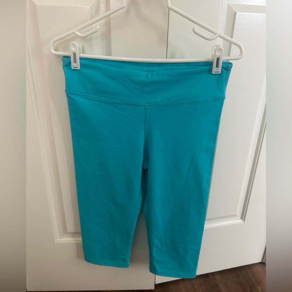 Blue leggings